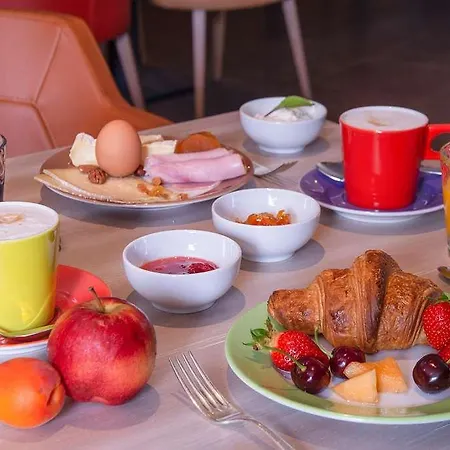 ホテル Du Peiffeschof, The Originals Relais アーロン