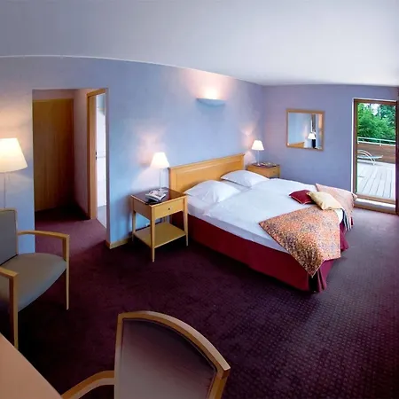 Du Peiffeschof, The Originals Relais 3* アーロン