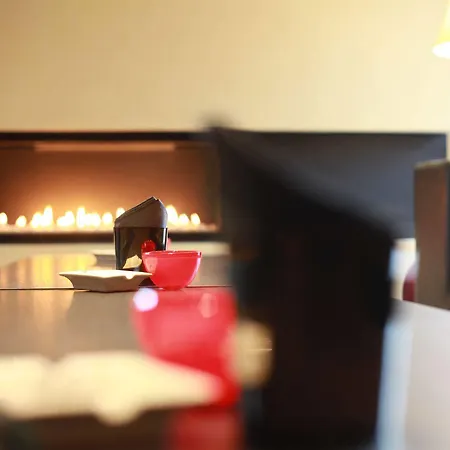 Du Peiffeschof, The Originals Relais ホテル 3*