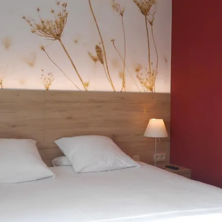 ホテル Du Peiffeschof, The Originals Relais アーロン