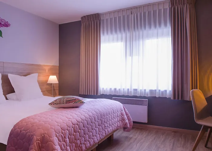 Hotel Du Peiffeschof, The Originals Relais Arlon