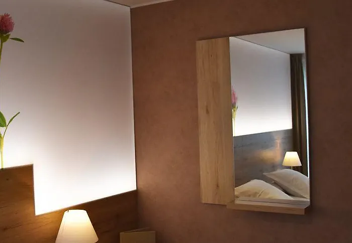 Hotel Du Peiffeschof, The Originals Relais